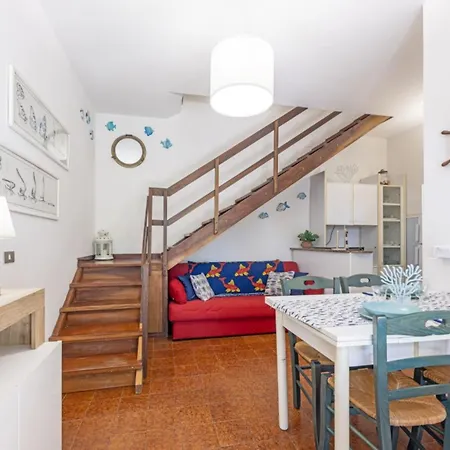 Casa Le Palme - Goelba Lägenhet Porto Azzurro